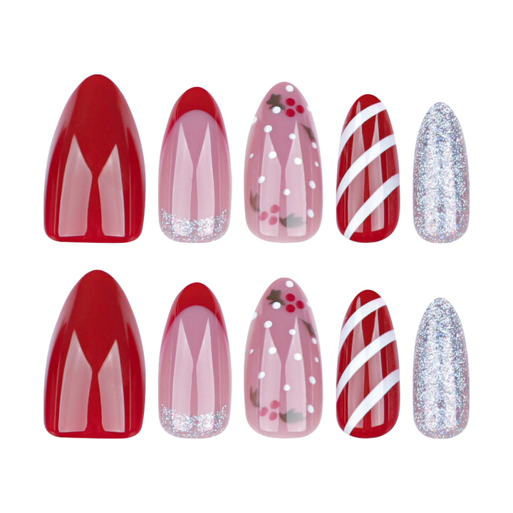 Creative nail art with Christmas motifs Kalsten