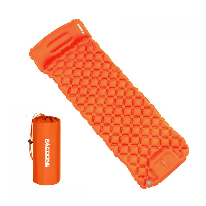 Compact sleeping mat with integrated pillow | Kalsten