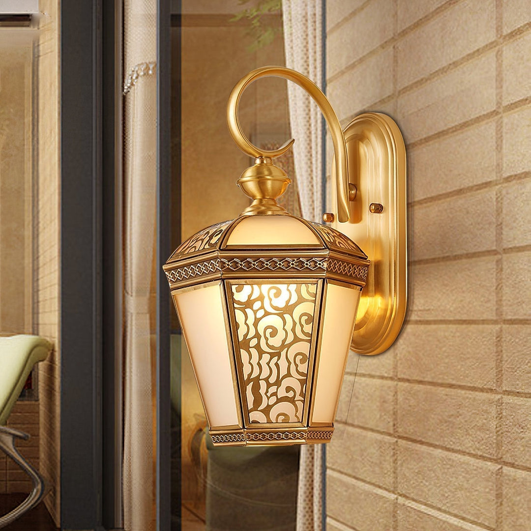 Palace Pattern Wall Lamp | Kalsten