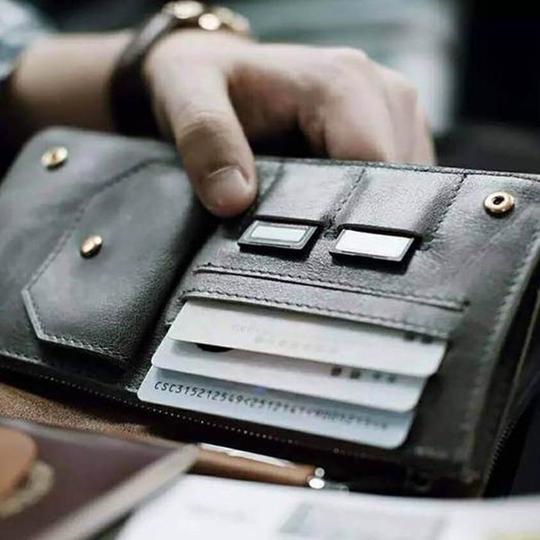 Men's Leather Passport Wallet with RFID Blocking | Kalsten