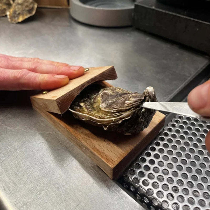 Kalsten | Premium wood handle oyster shell opener clamp
