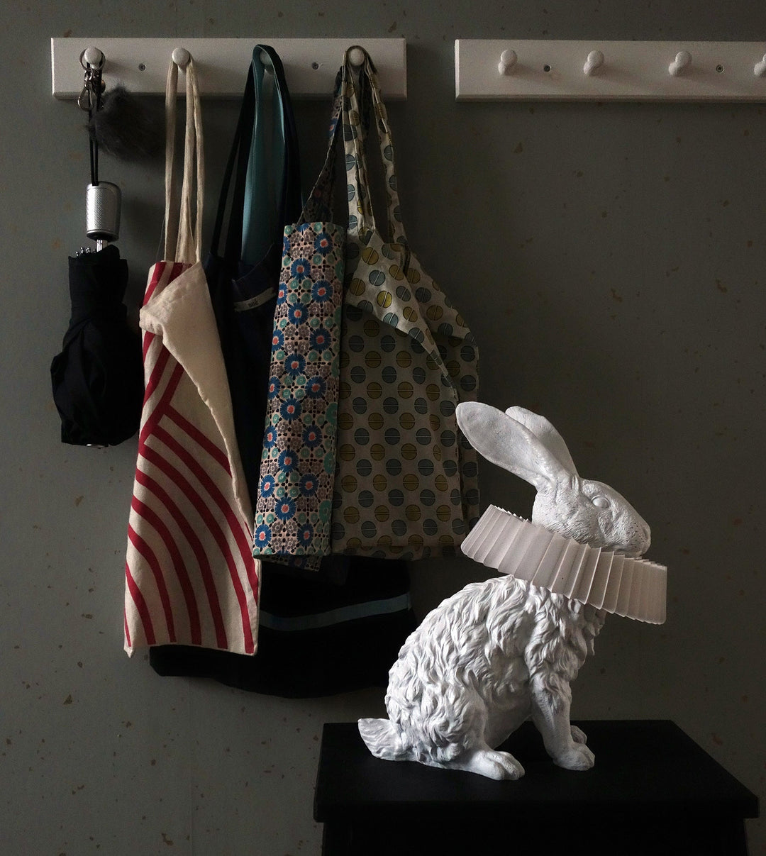Rabbit X Side table lamp Table Lamp | Kalsten