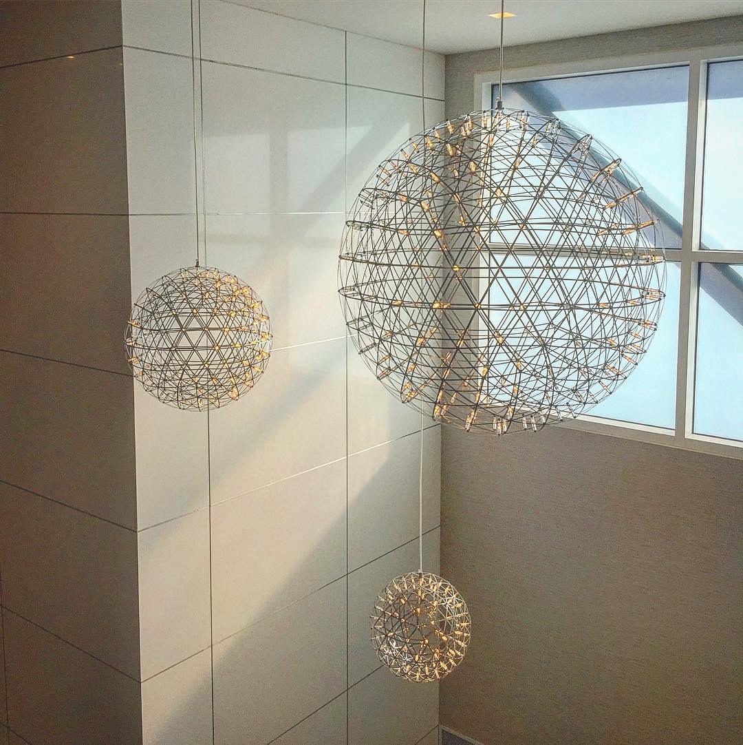Gold Spark Ball Droplight Pendant Light | Noxord