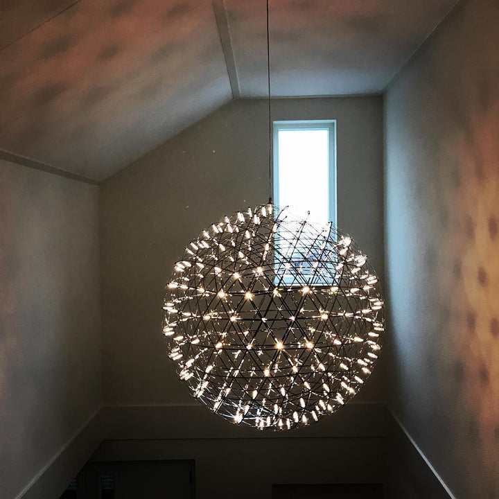Gold Spark Ball Droplight Pendant Light | Noxord