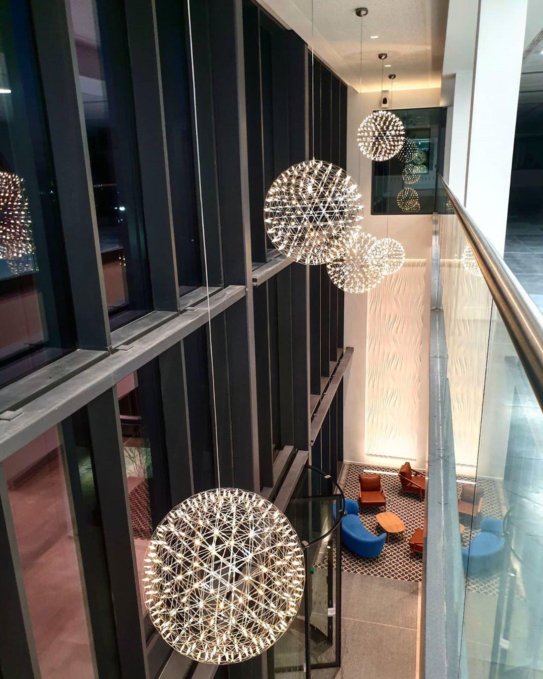 Gold Spark Ball Droplight Pendant Light | Noxord