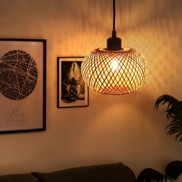 Elegant Rattan Pendant Light: Luxury Lighting for Any Space Noxord