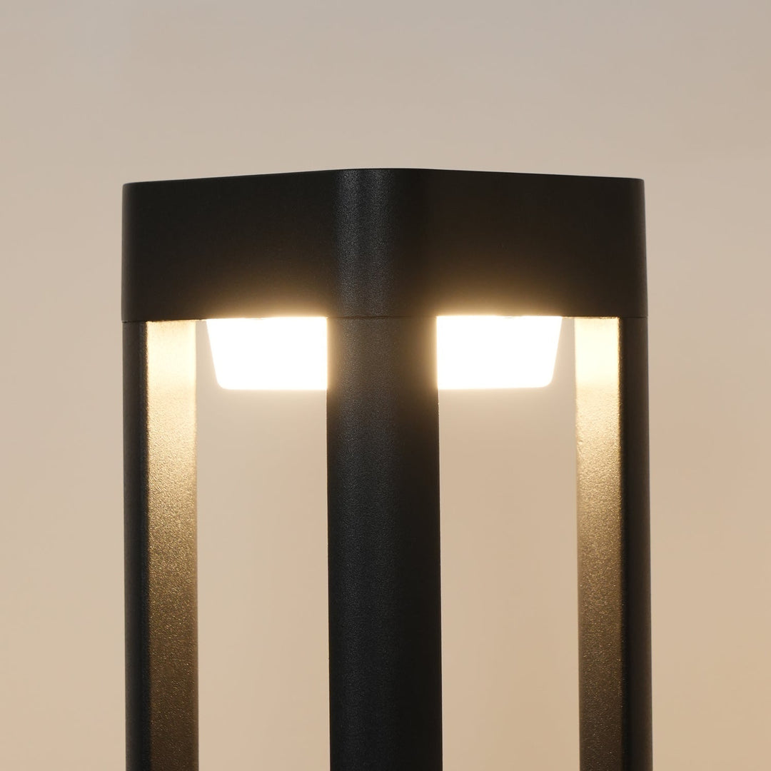 Rectangular Column Garden Outdoor Light | Kalsten