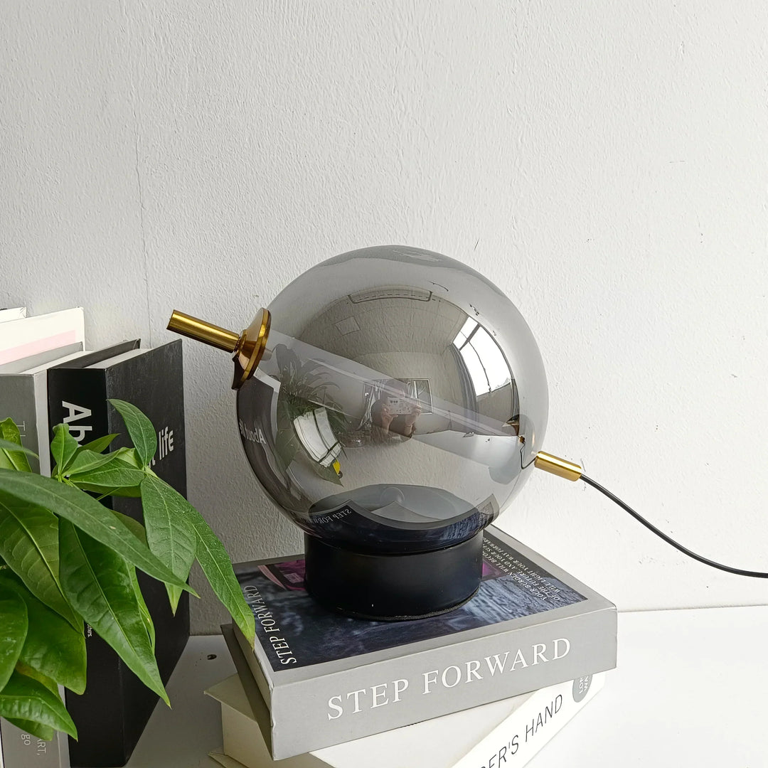 Retro Glass Table Lamp with Warm Glow - Timeless Elegance Noxord