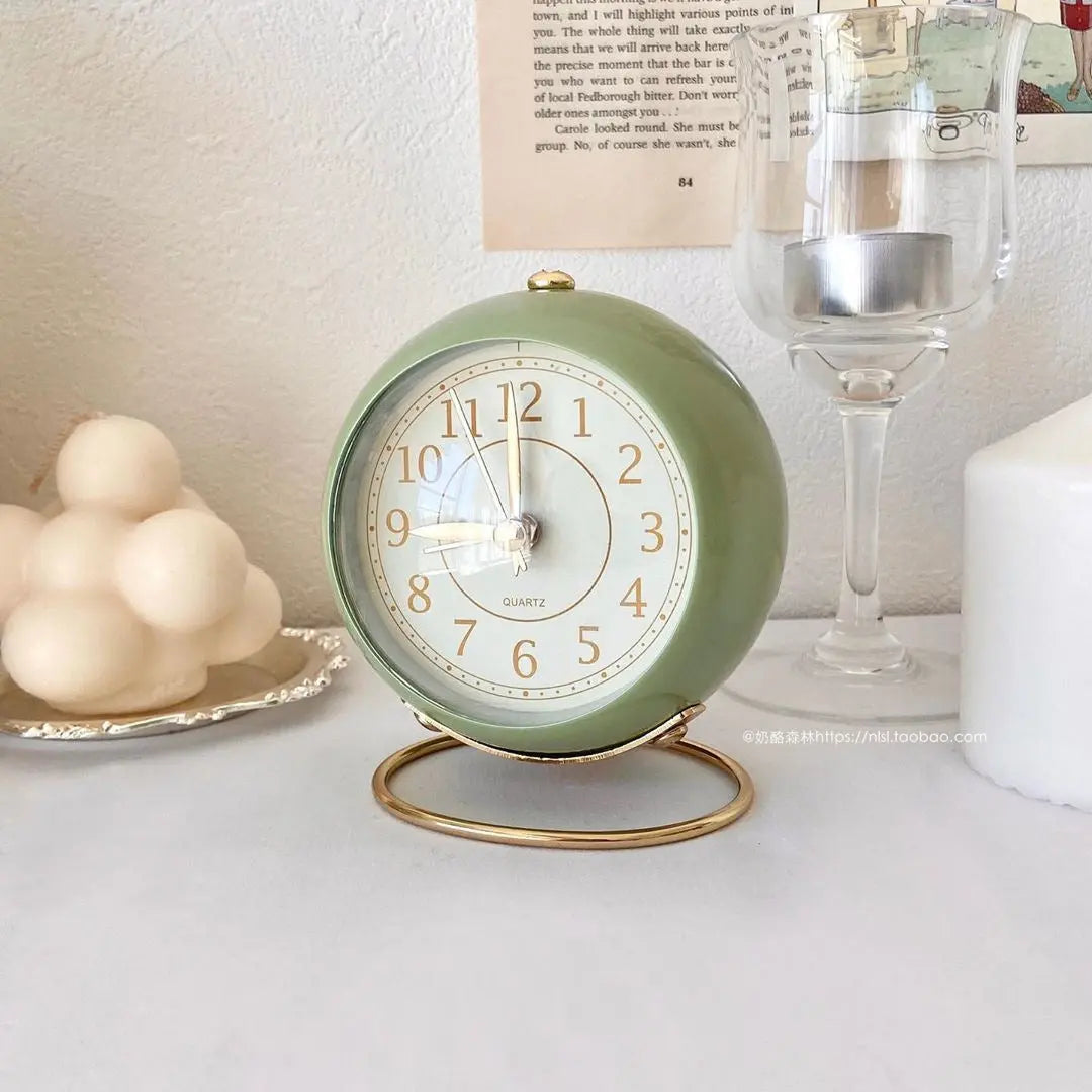 Kalsten | Retro Vintage Style Gold Accent Alarm Clock