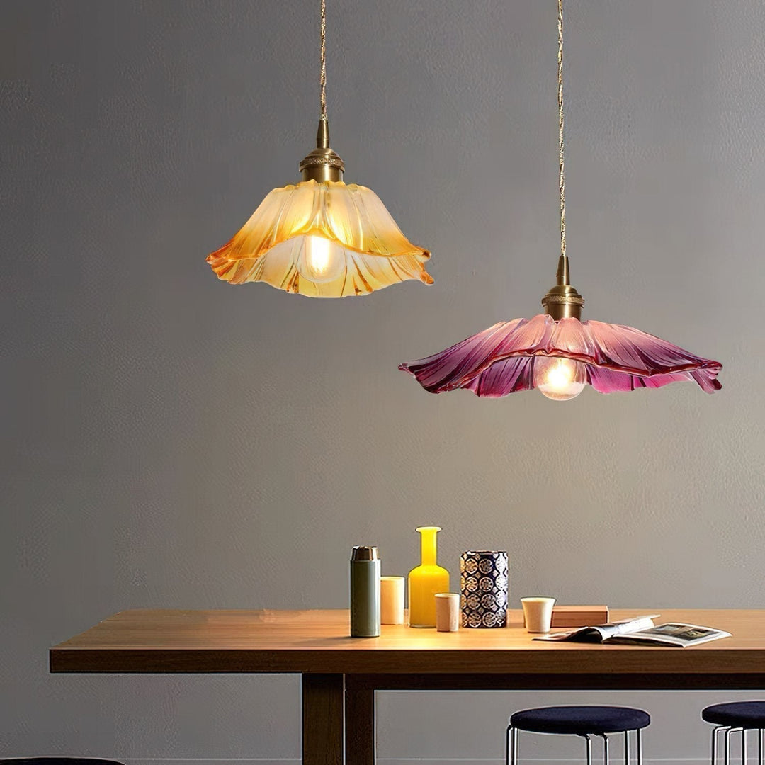 Retro Lotus Creative Glass Pendant Lamp | Noxord