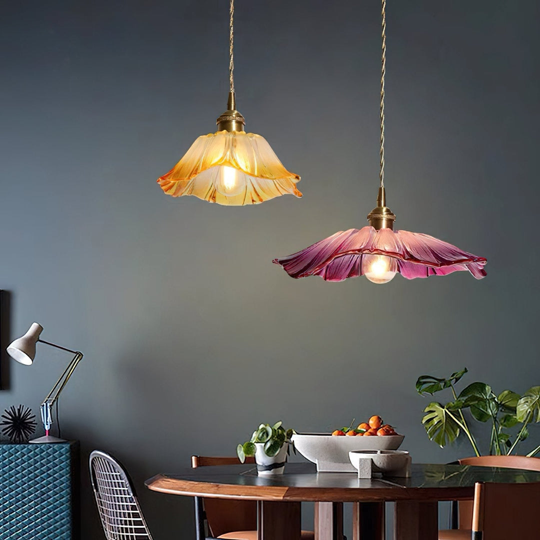 Retro Lotus Creative Glass Pendant Lamp | Noxord