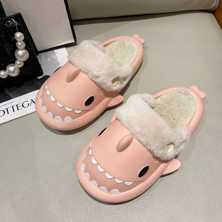 Funny Shark Slippers made of Cotton – Warm and Cozy Slippers for Men and Women, Non-Slip and Comfortable | Kalsten