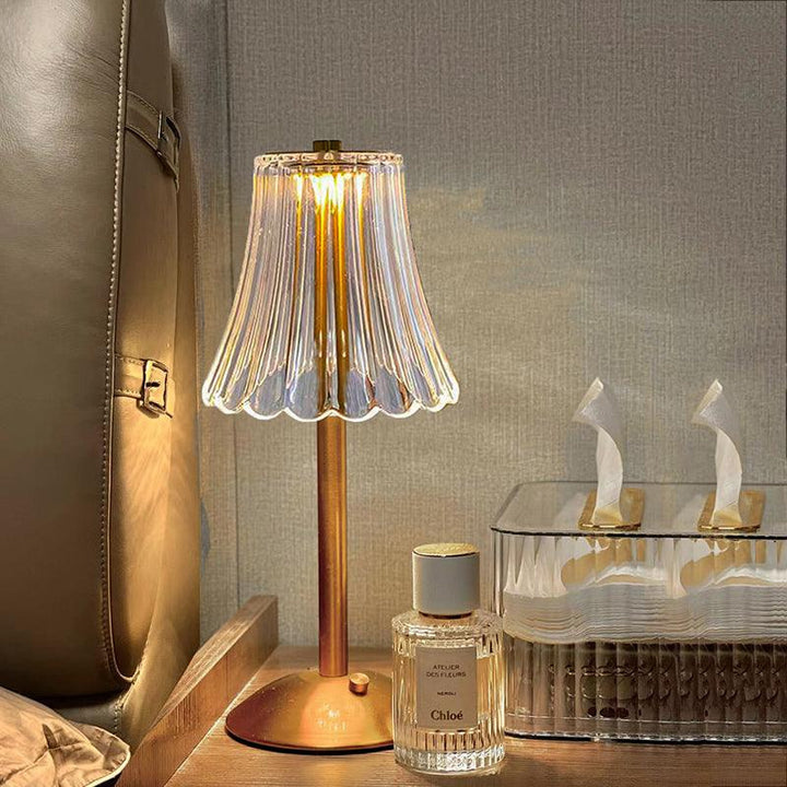 AuraGlow Table Lamp - Rechargeable LED Lamp with Dimming Function | Kalsten