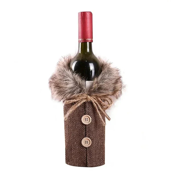 Christmas bottle cover with fur collar – festive cover for wine bottles, gnome decoration for Christmas, perfect as gift wrapping | Noxord