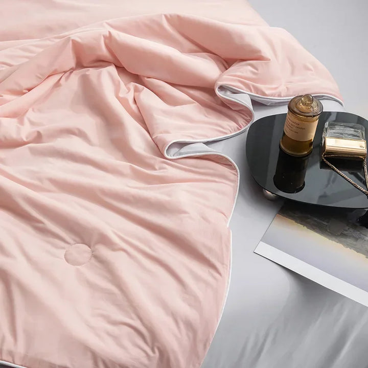 High-Quality Cooling Blanket – Smooth Air-Conditioning Comforter, Lightweight Summer Quilt with Double-Sided Cooling Fabric | Kalsten