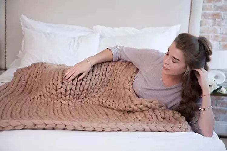 Kalsten | Chunky Knit Blanket – Cozy Wool Blanket for Every Room – Soft & Warm – Perfect for Sofa and Bed