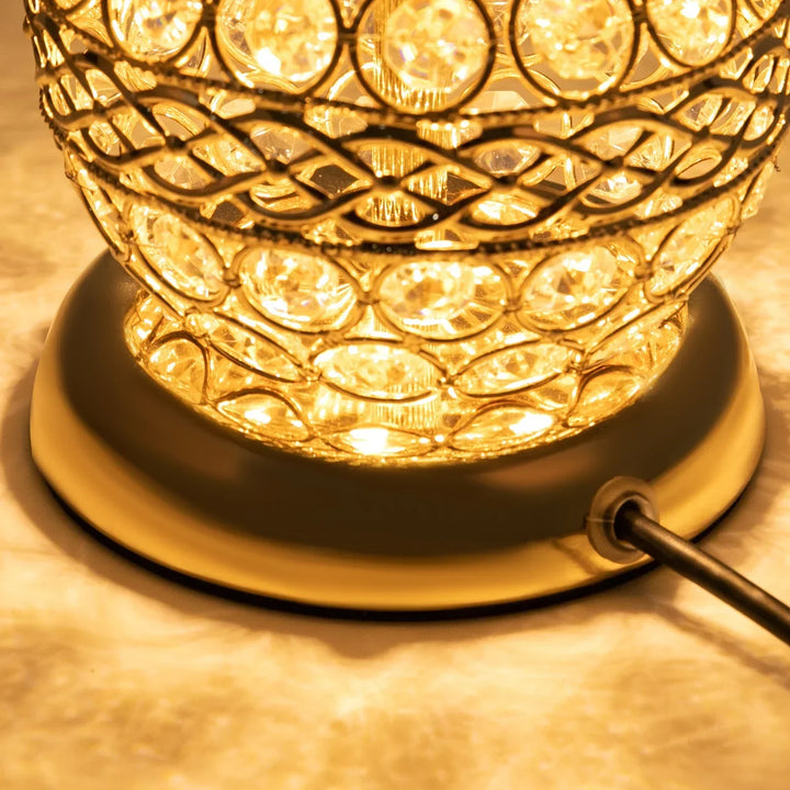 Modern Crystal Luxury Decorative Nightstand Lamp | Kalsten