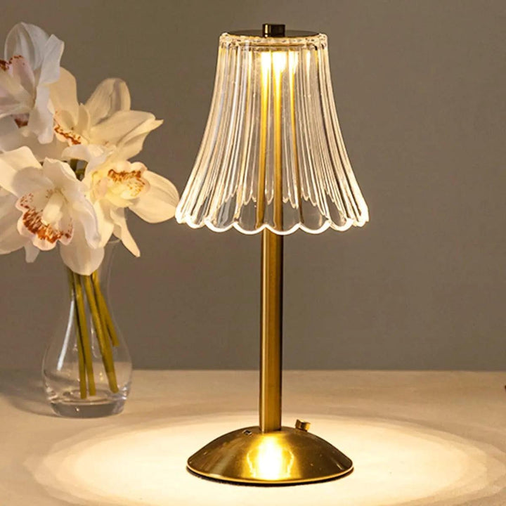 CrystalLuxe - Vintage Table Lamp with Elegant Shine | Kalsten