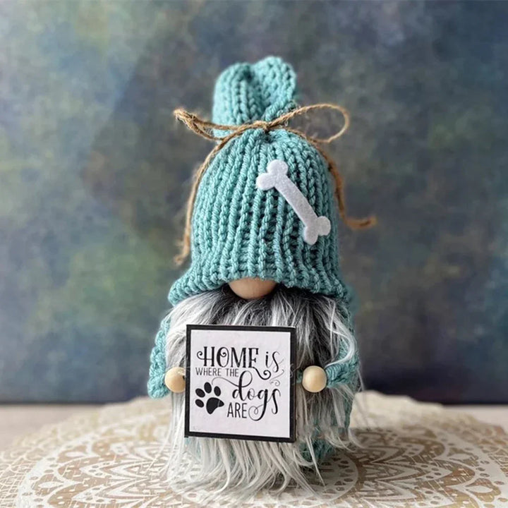 Cute Handmade Gnomes for Festive Ambiences Noxord