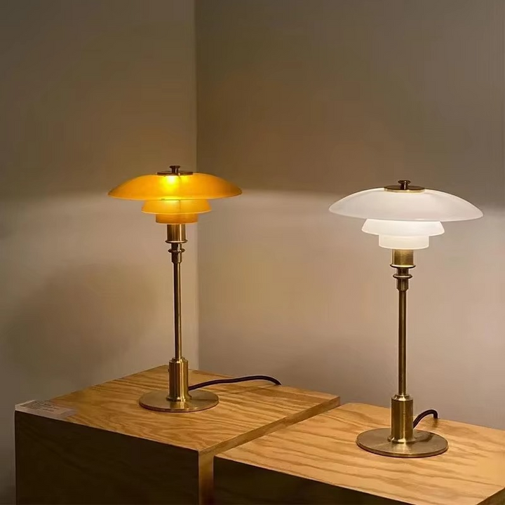 Danish designer lamp - Dimmable table lamp | Kalsten
