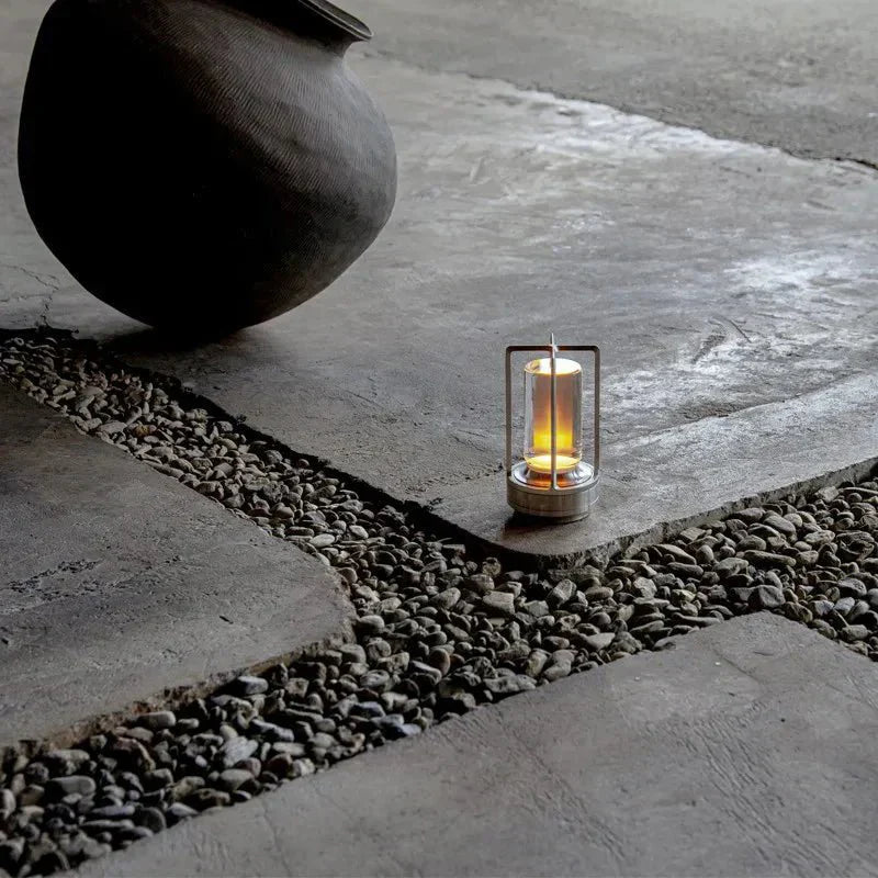 Retro Lamp - Elegant Lighting - Timeless Style | Kalsten