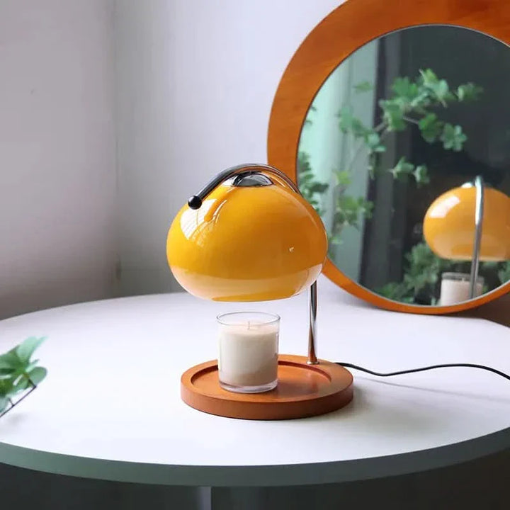 LUNIVA – Timeless table lamp | Kalsten