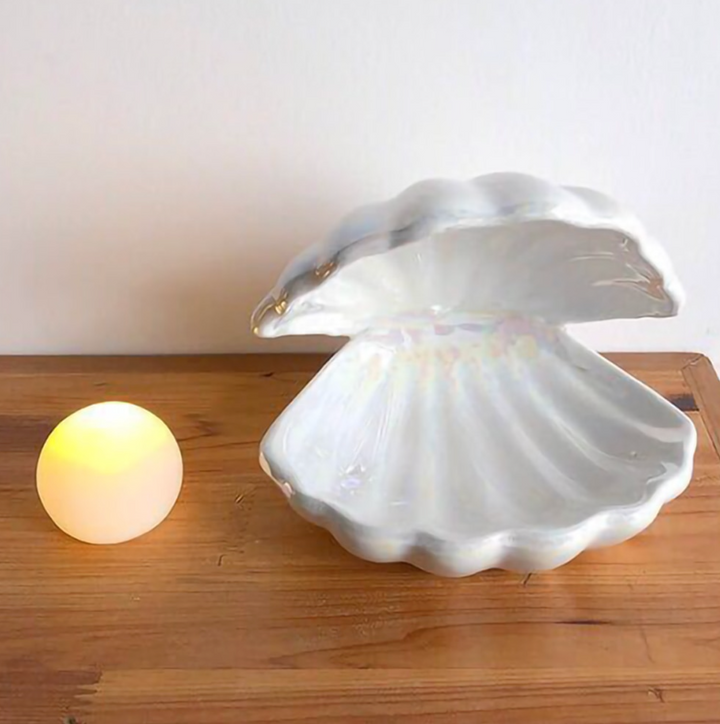 Chelly Chic Shell Lamp | A magical lamp with a pearl | Kalsten