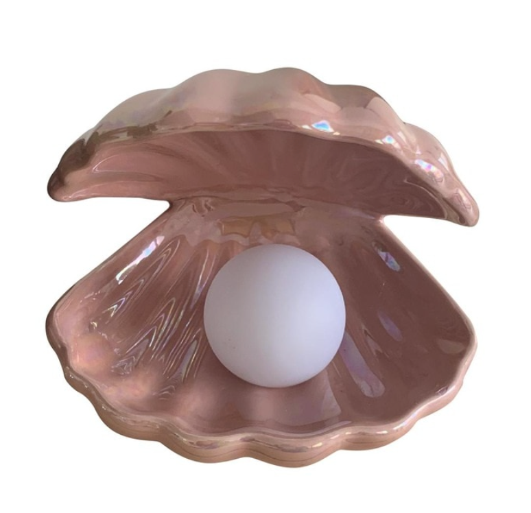 Chelly Chic Shell Lamp | A magical lamp with a pearl | Kalsten