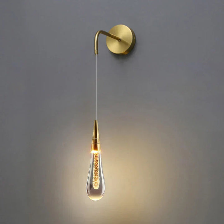 Elegant Wall Lamp with Sparkling Crystal Drops | Kalsten