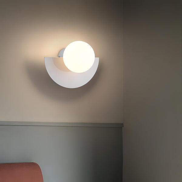 Everest - Nordic Semi-Round Wall Lamp | Kalsten