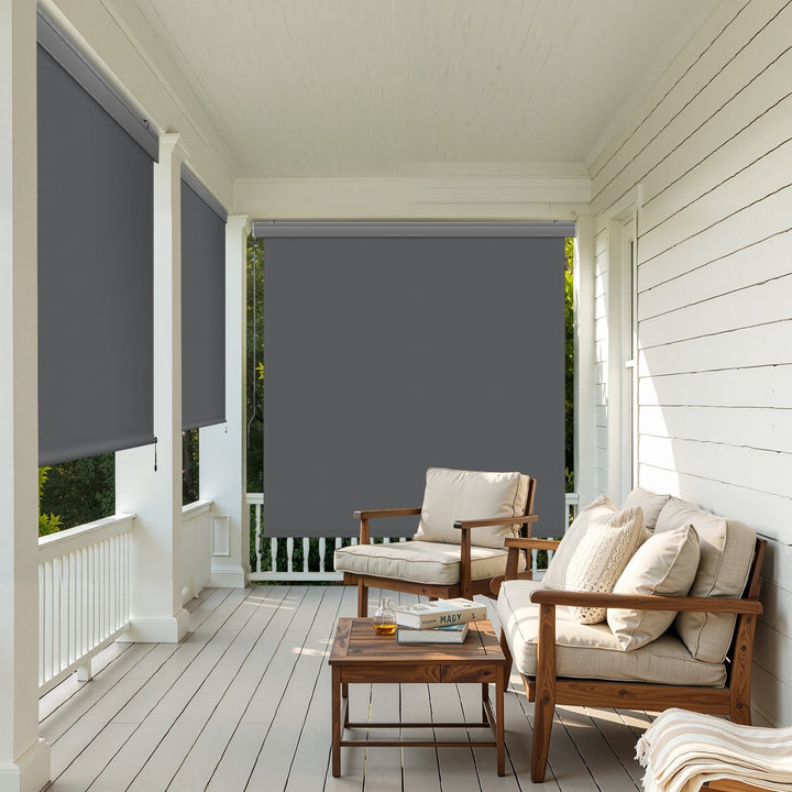 Vertical awning exterior roller blind with hand crank | Kalsten