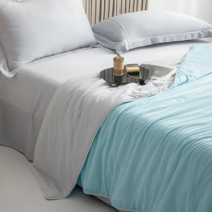 High-Quality Cooling Blanket – Smooth Air-Conditioning Comforter, Lightweight Summer Quilt with Double-Sided Cooling Fabric | Kalsten