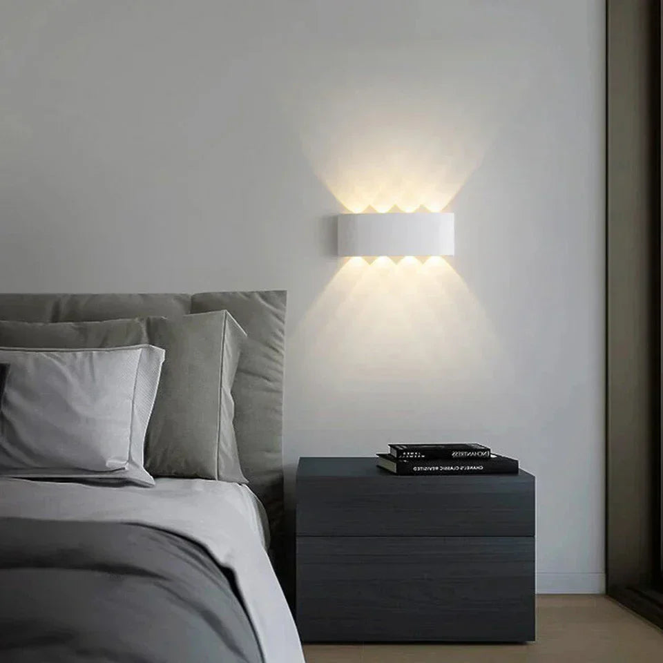 Kalsten | Modern lighting, indoor or outdoor: The versatile LED wall lamp