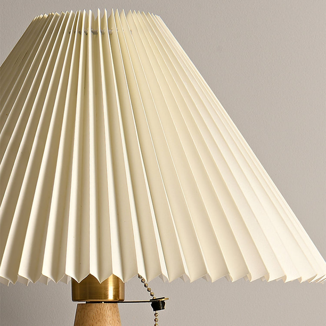 AntiqueRadiance – Elegant Wood and Metal Table Lamp | Noxord