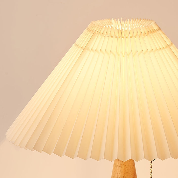 AntiqueRadiance – Elegant Wood and Metal Table Lamp | Noxord