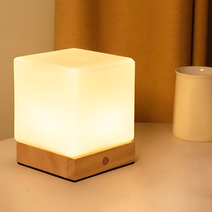 GlowCube Wireless LED Table Lamp – Modern and Energy Efficient Noxord