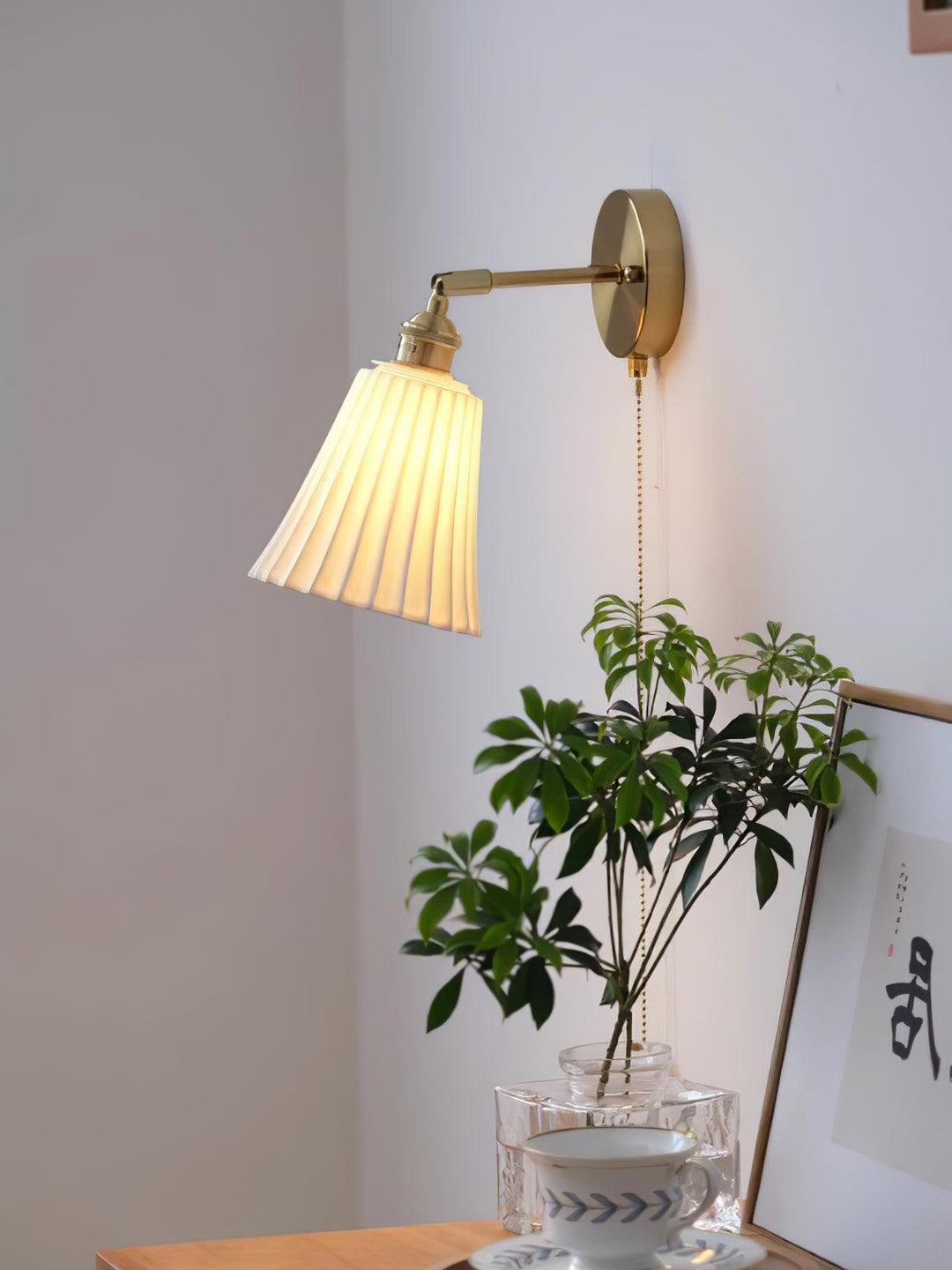Trumpet Ceramic Wall Light | Noxord