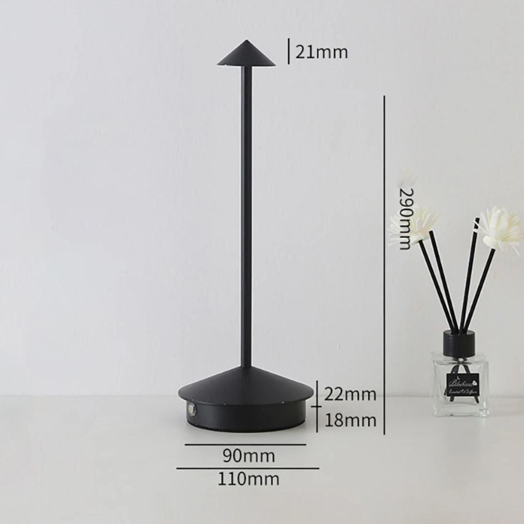 Robyn Arrow LED Table Lamp | Kalsten