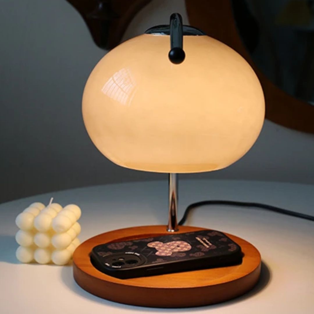 Alyssa Retro Table Lamp - Elegant Glass Lighting Kalsten