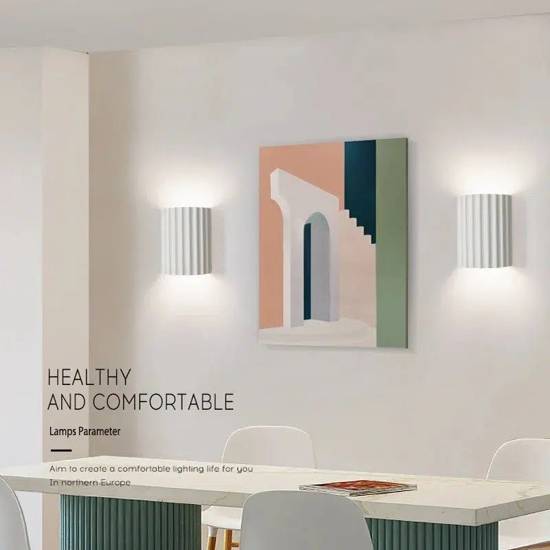 VaultLight | Vibrant Contemporary Resin Wall Light Fixture | Kalsten