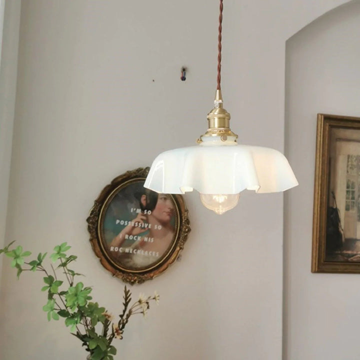 Modern Romantic Small Glass Ribbon Edge Pendant Light For Living Room | Kalsten