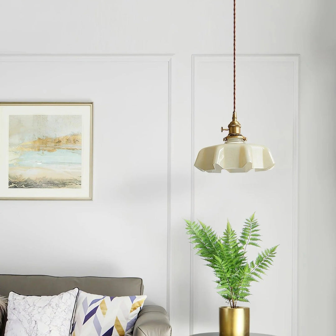 Modern Romantic Small Glass Ribbon Edge Pendant Light For Living Room | Kalsten