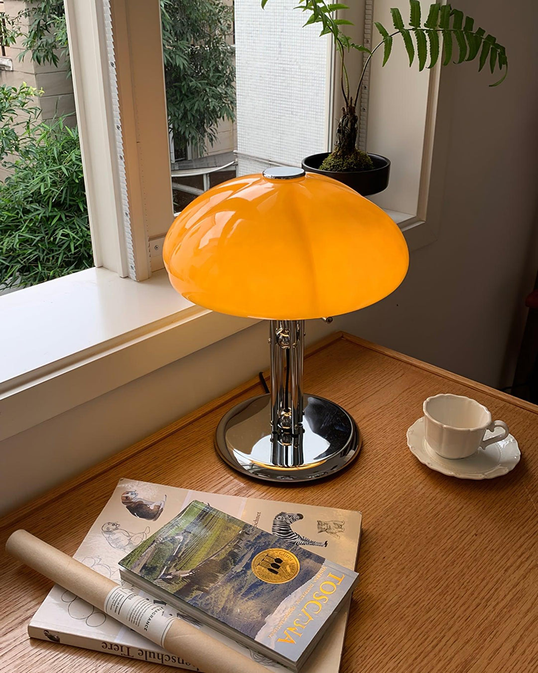 Mushroom Bauhaus Table Lamp | Kalsten