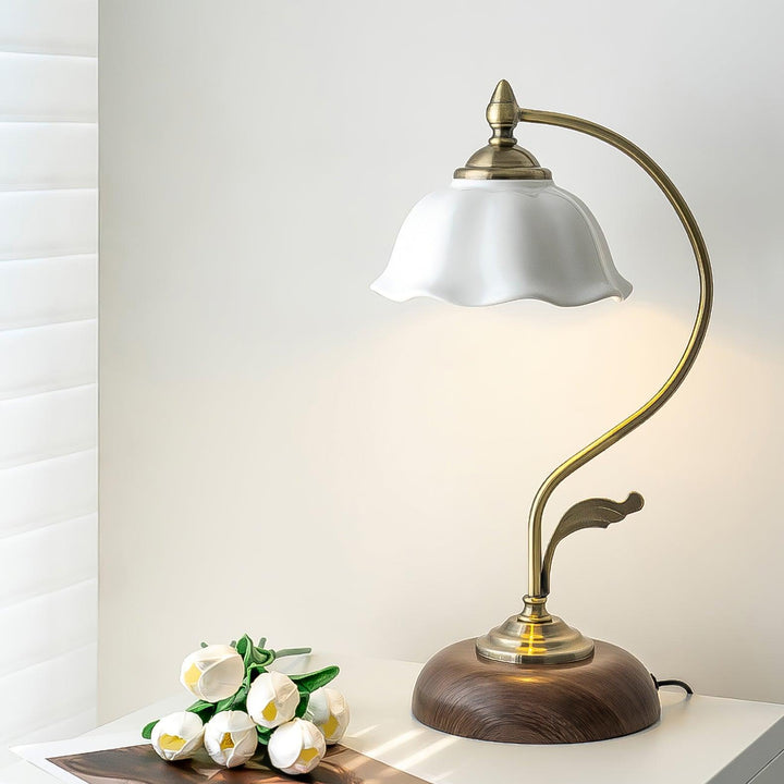 Vintage Laiton Desk lamp Table Lamp | Kalsten