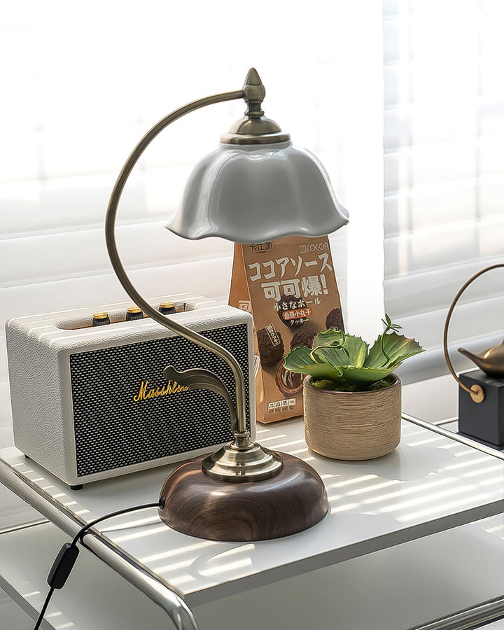 Vintage Laiton Desk lamp Table Lamp | Kalsten
