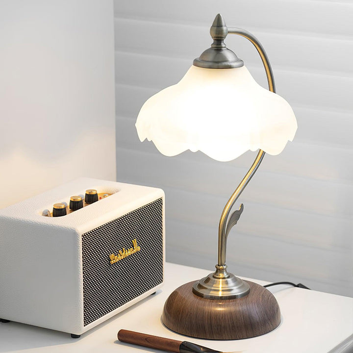Vintage Laiton Desk lamp Table Lamp | Kalsten