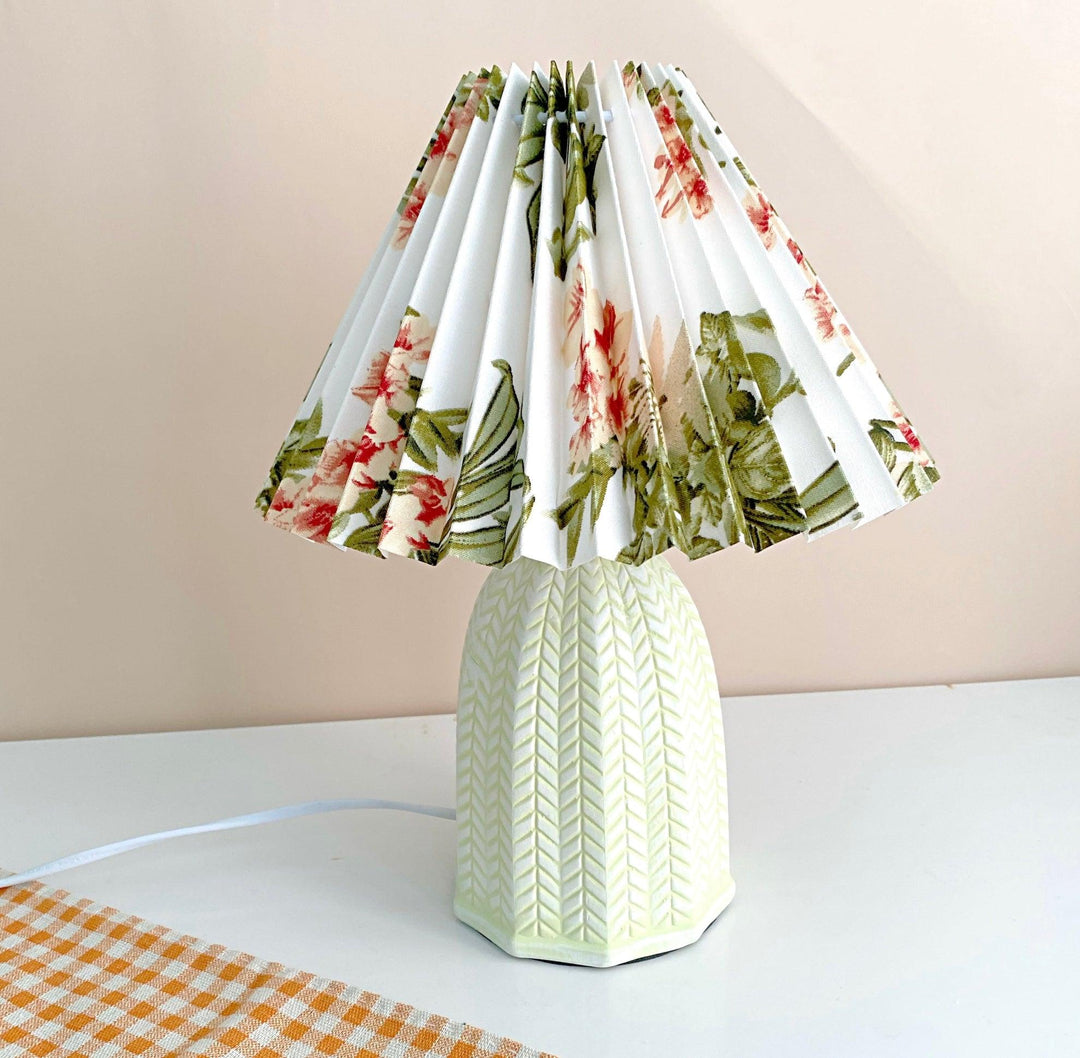 Vintage Pleated Desk lamp Table Lamp | Kalsten