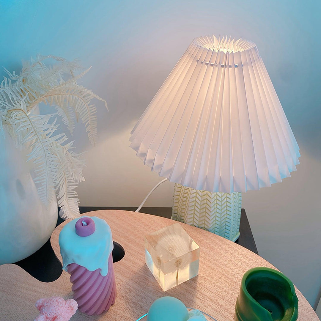 Vintage Pleated Desk lamp Table Lamp | Kalsten