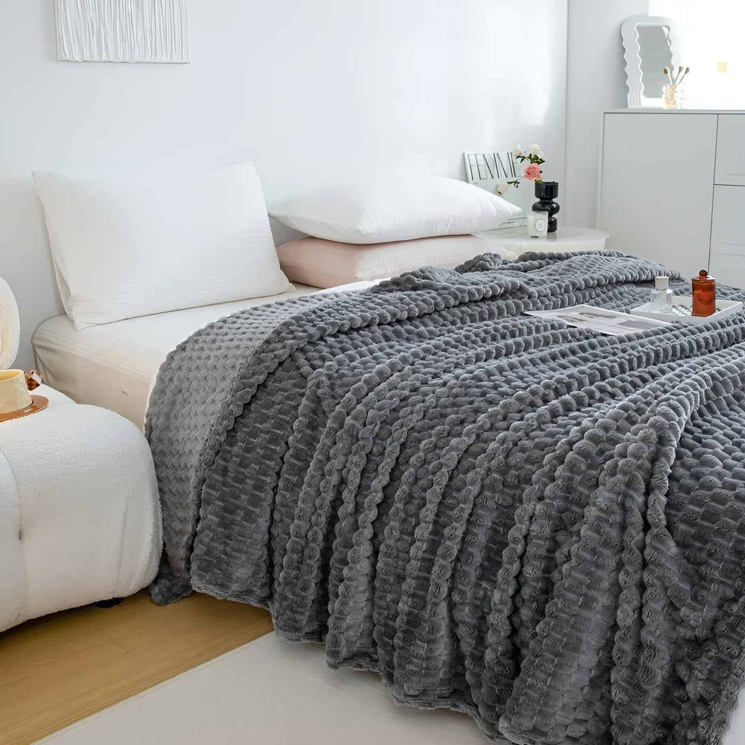 WarmHaven blanket - Luxury Microfleece Blanket for Ultimate Comfort and Style Noxord