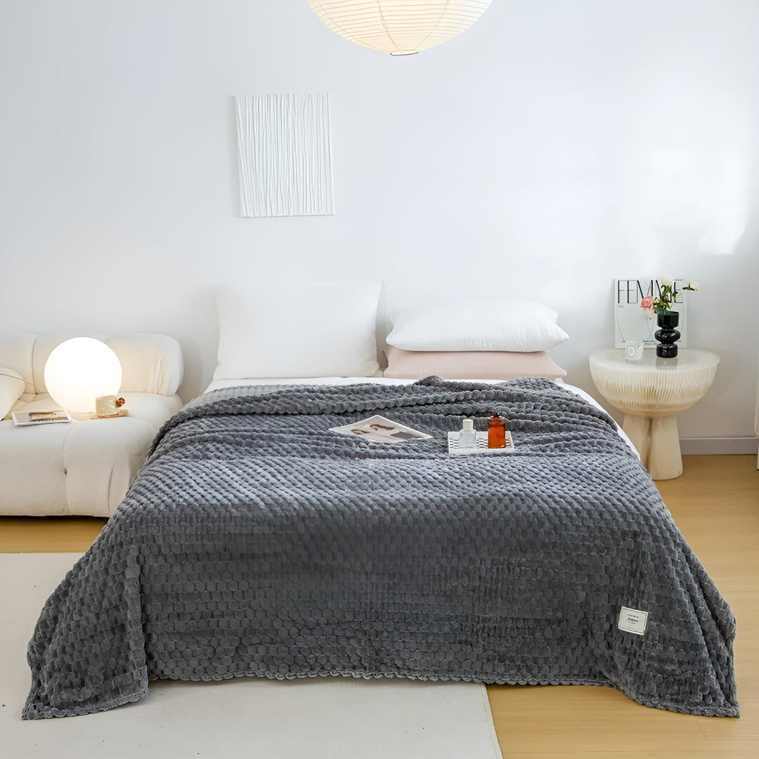 WarmHaven blanket - Luxury Microfleece Blanket for Ultimate Comfort and Style Noxord